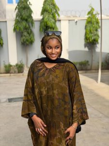 Fatima Usman Kinal Biography, Wiki, Age, Family, Movies, Career, Net Worth, Instagram, Awards, Social Media & Achievements